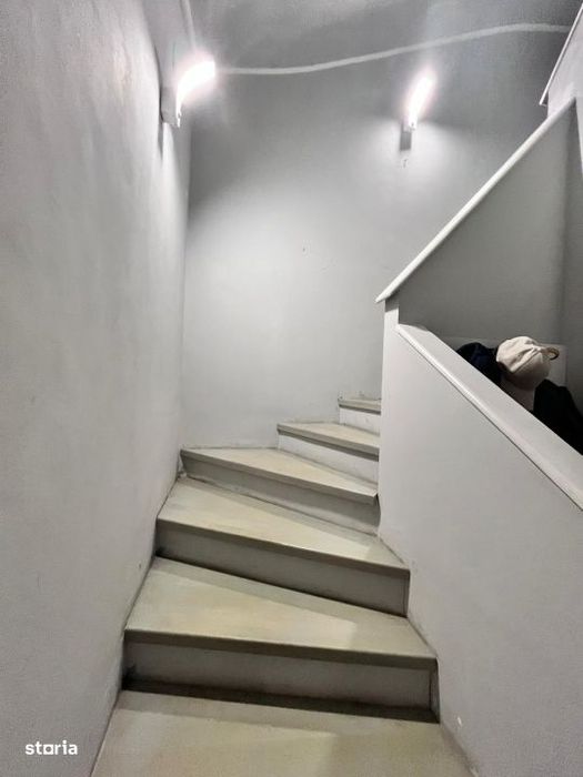 Vila insiruita superba 180 mp construiti, teren 100 mp, Pipera