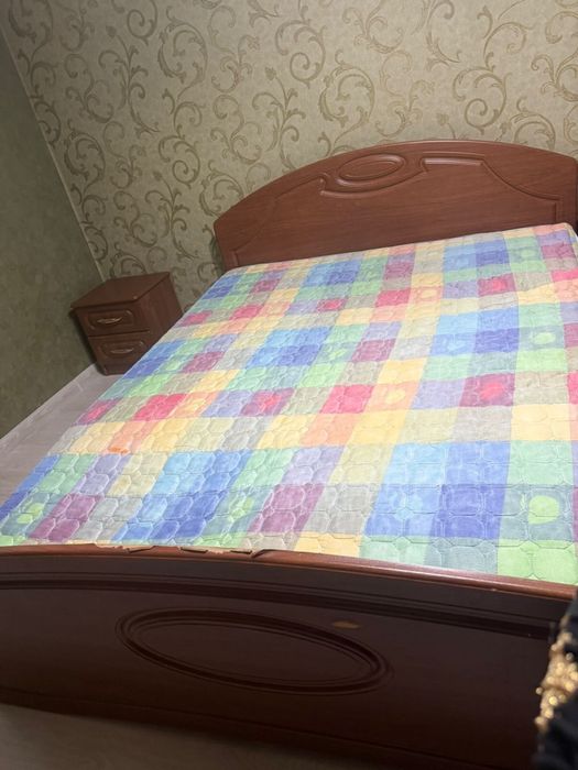 Спальный гарнитур