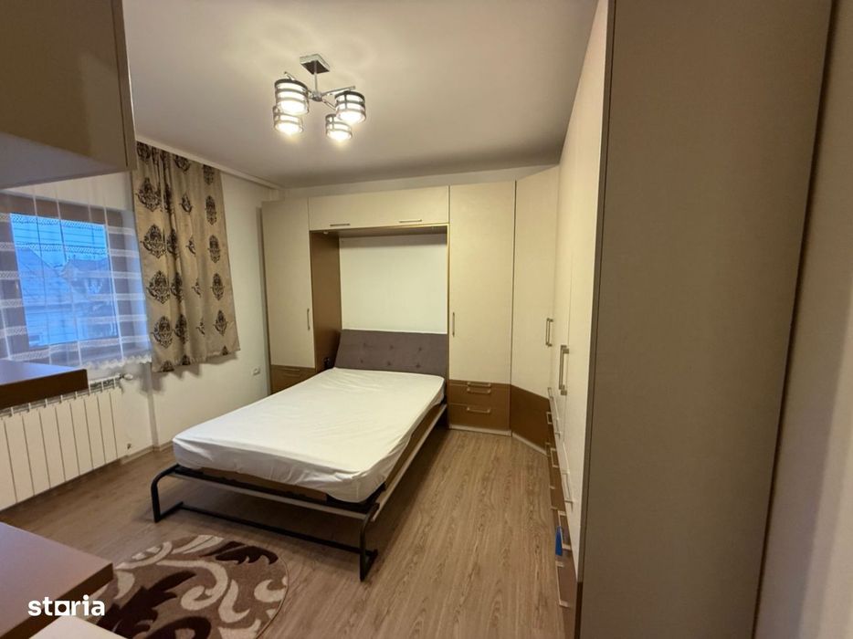 Apartament 3 camere de închiriat | Zonă centrală | Etaj 1 — fotografia 1