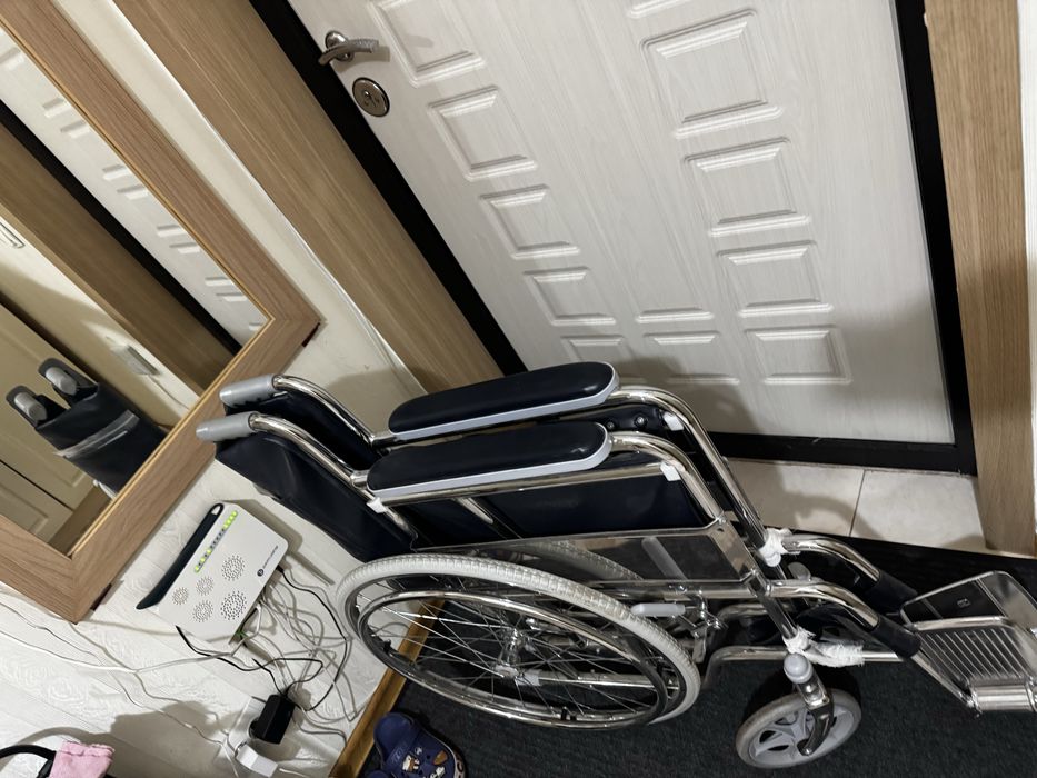 Коляска инвалидная