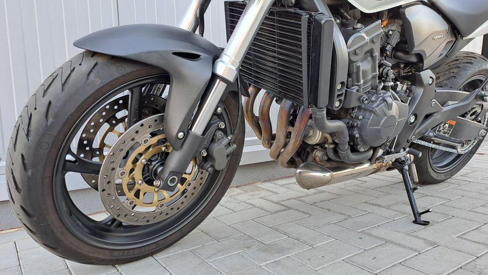 MotoFly vinde Honda Hornet 2010