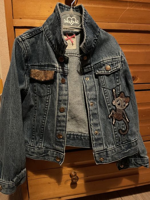 Дрехи за момиче 110 р.