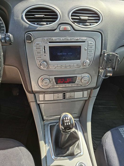 FORD Focus 2010 — imagine 4