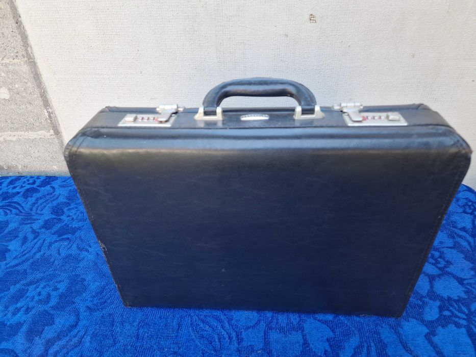 BergHaus | Geanta diplomat, documente, din imitatie piele cu cifru**