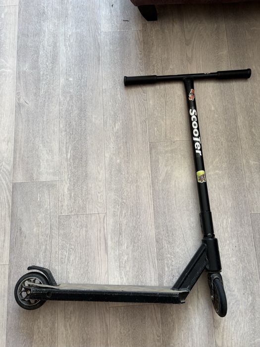 Продам самокат.