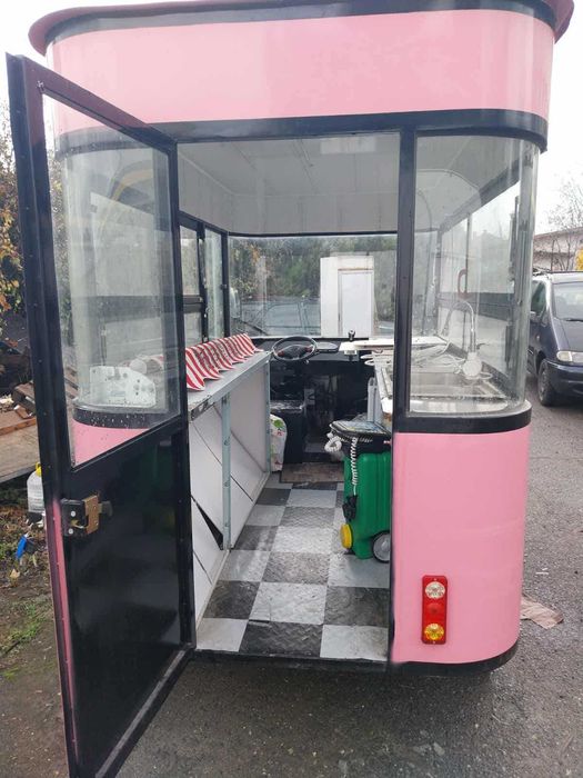 Търговска каравана /търговски кемпер. /БЪРЗО ХРАНЕНЕ /ПРОДАЖБА/