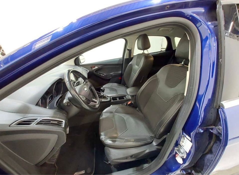 FORD Focus 2014 — imagine 4