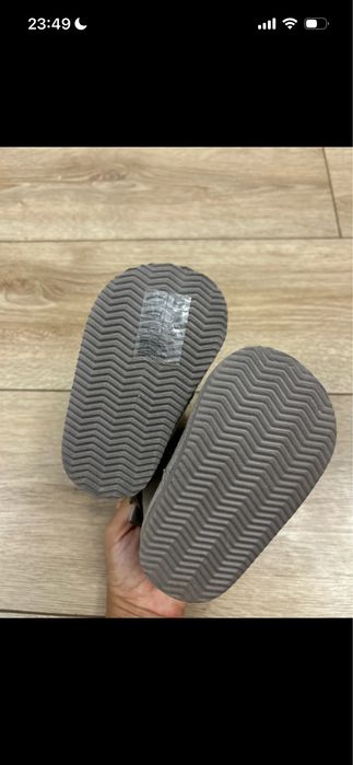 Cizmulite fetita H&M 18/19