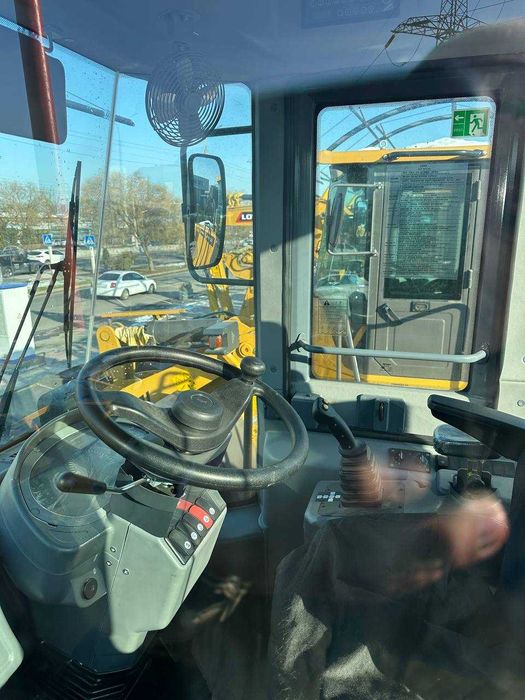 Lovol 3 kubalik ekonom Apparat Weichai motor 225 ot kuchi Joystiklik