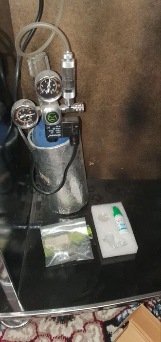 Akvarium uchun  Co² sotiladi