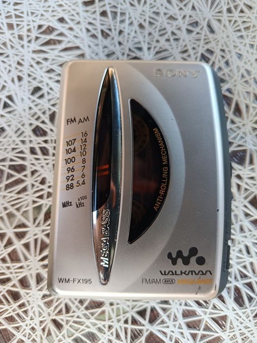 Sony W- FX 195   уолкмена
