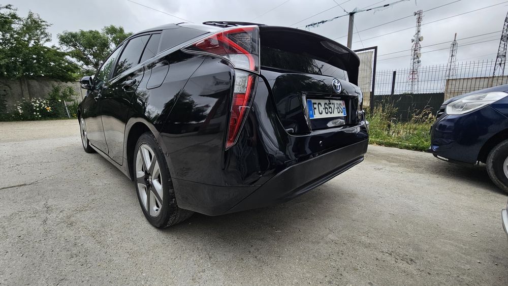 Toyota Prius 4 An 11 / 2018
