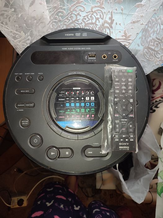 Продам музыкальный центр