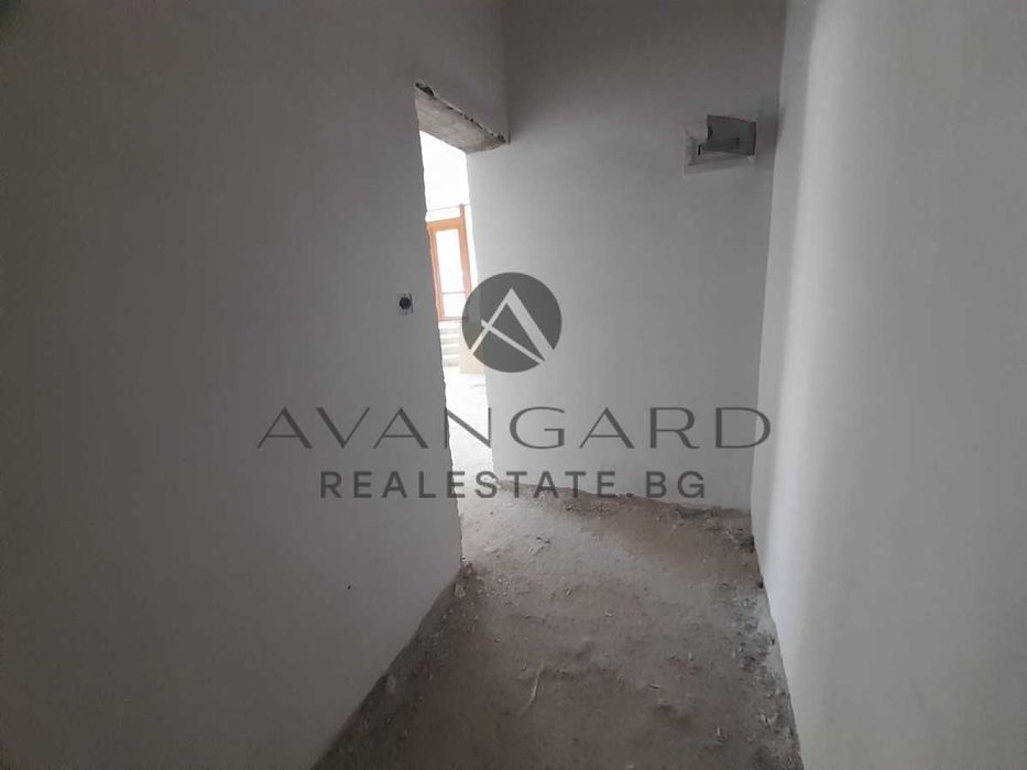 Продава се Магазин в Пловдив, Кючук Париж - 148 кв.м за 859 €/кв.м - Снимка #2