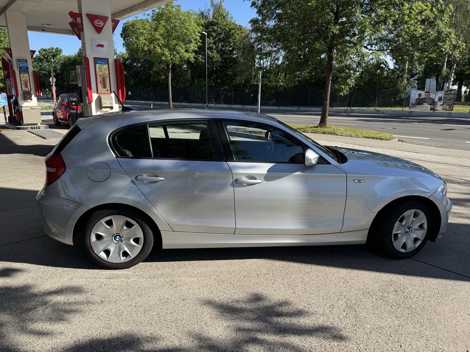 BMW 1 Series 2010 — imagine 3