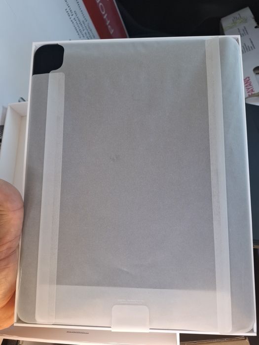 iPad Pro 13 inch 1TB