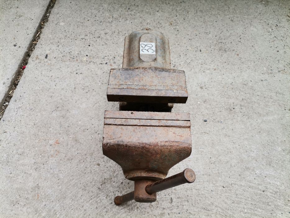 Голямо шлосерско менгеме 38кг.