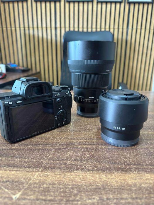 Фотоапарат Sony A7 III + 2 обектива