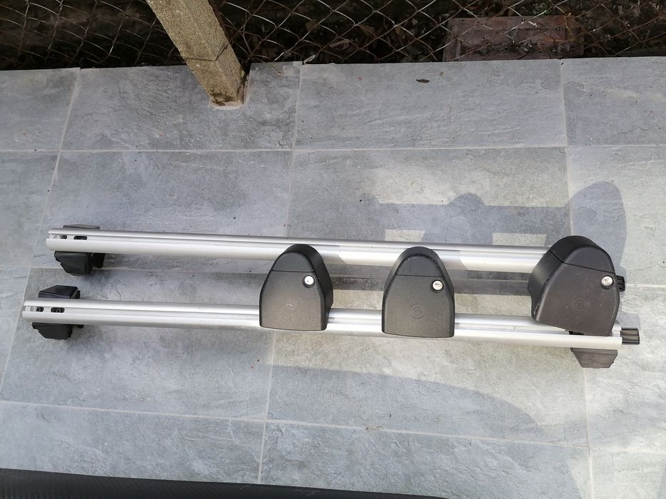 Греди за багажник оригинални за Опел Зафира и багажник