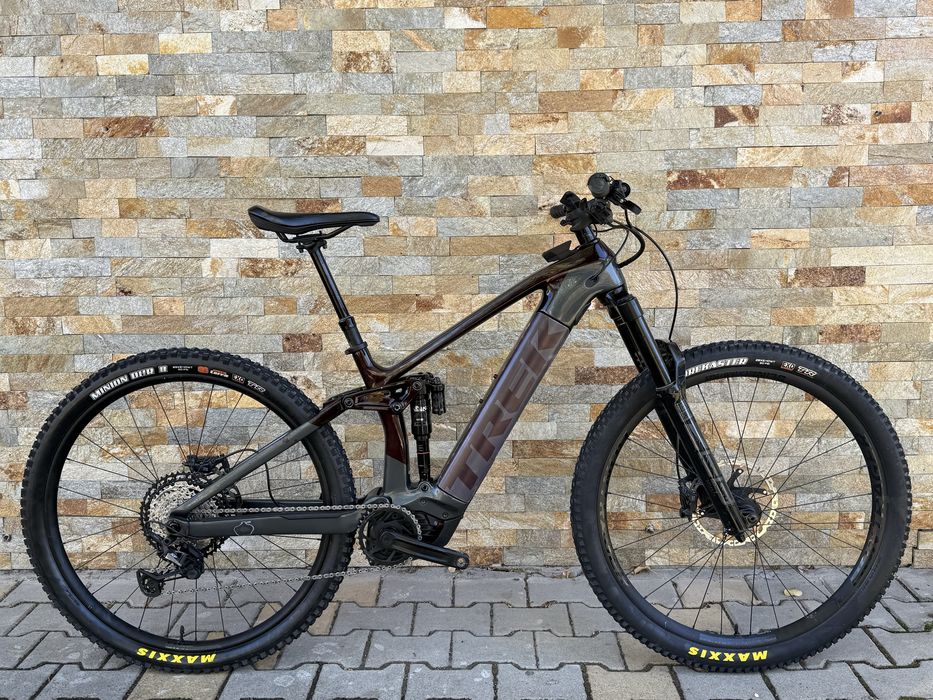2022 Trek Rail 9.8 XT