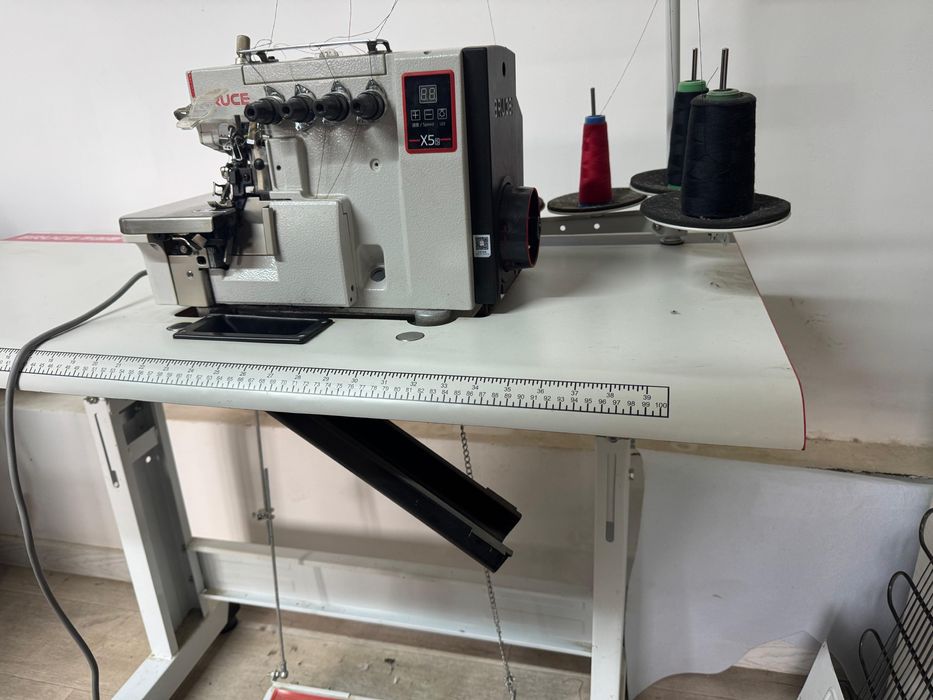 Швеиная машинка брус