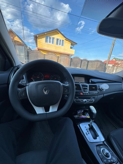 Renault Laguna 2012 automat