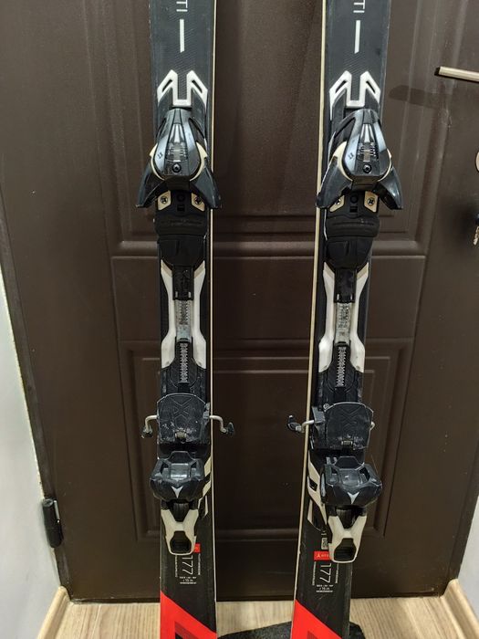 Schiuri Atomic 177cm