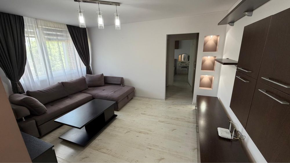 Apartament cu 3 camere - Vedere 3