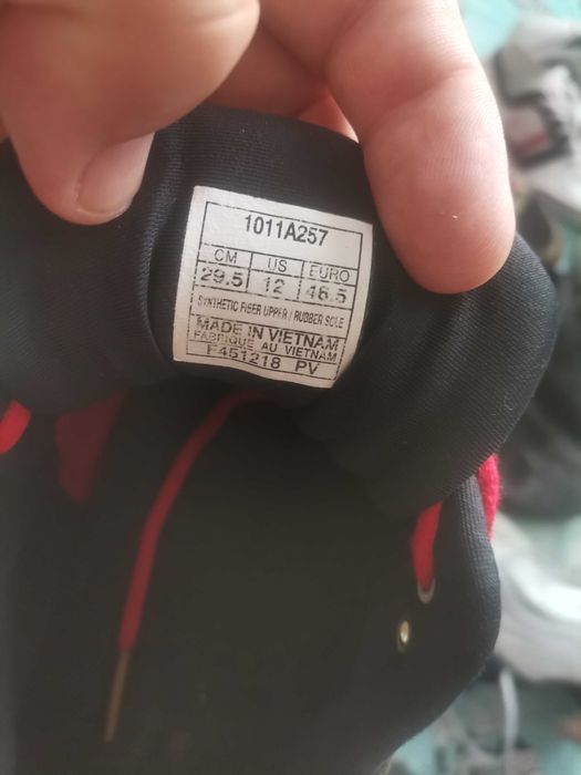 Като нови Лот оригинални маратонки.