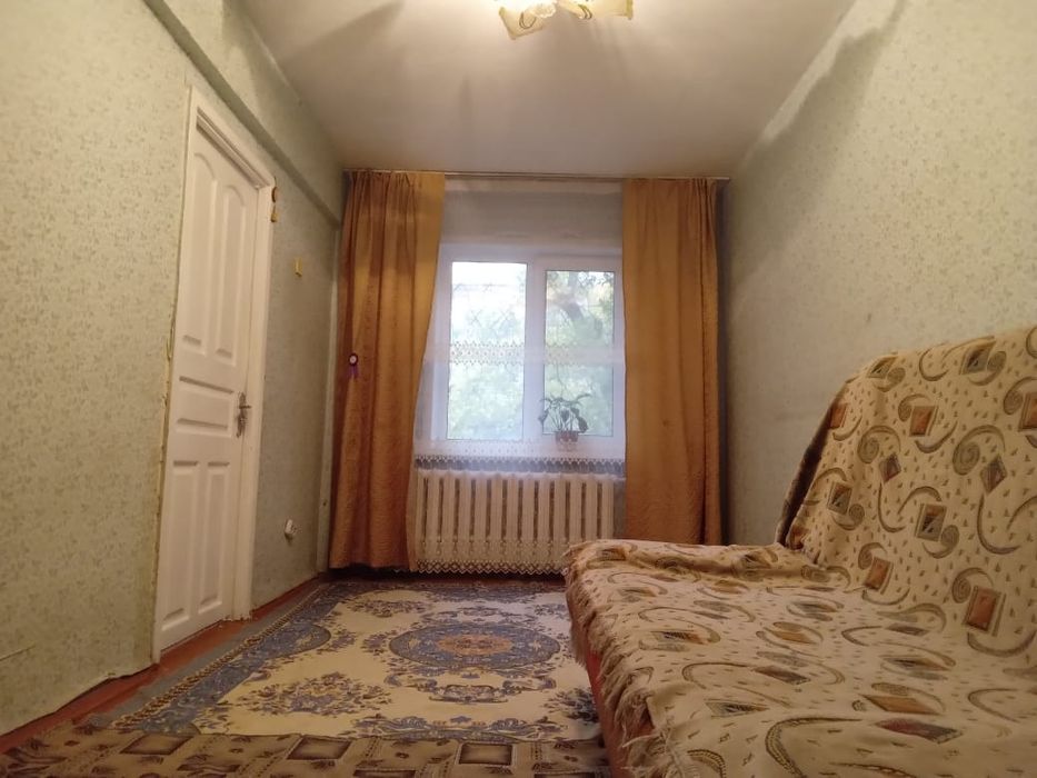 Сдаю квартиру по месячно