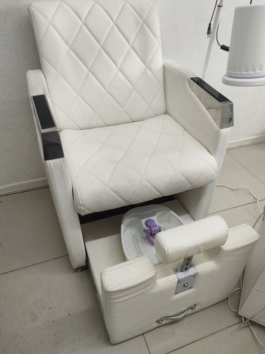 Педикюрное кресло