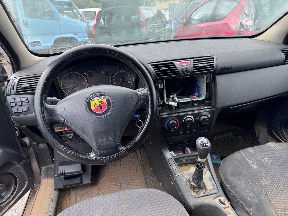 Fiat Stilo 1.9JTD 80hp 2003г На Части