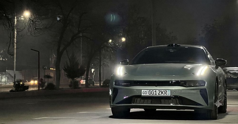 Zeekr 001 You 2024 Green 18800 км