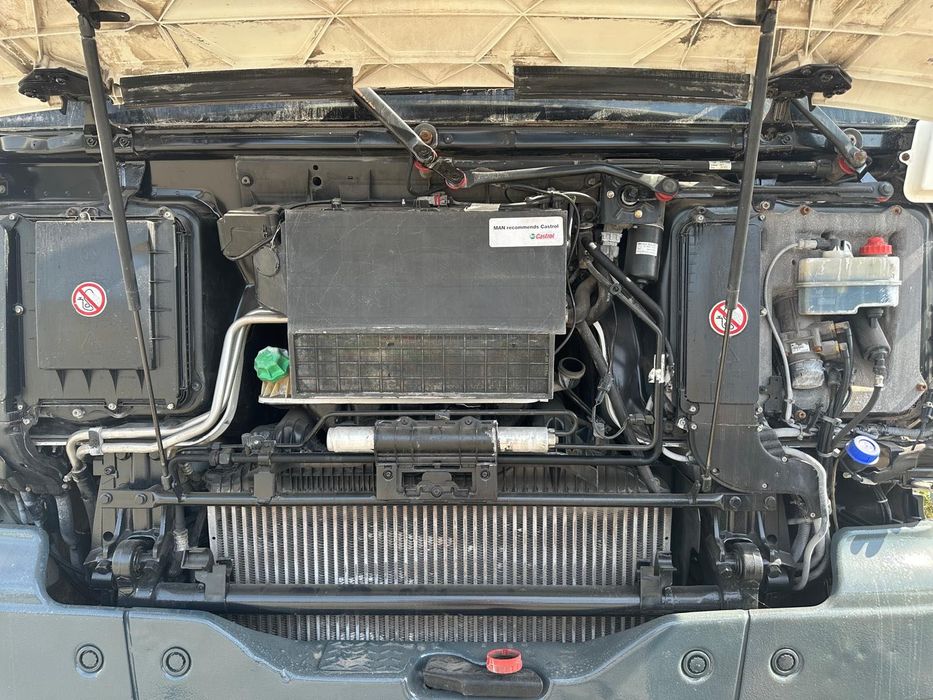 MAN Autobasculanta 8x4