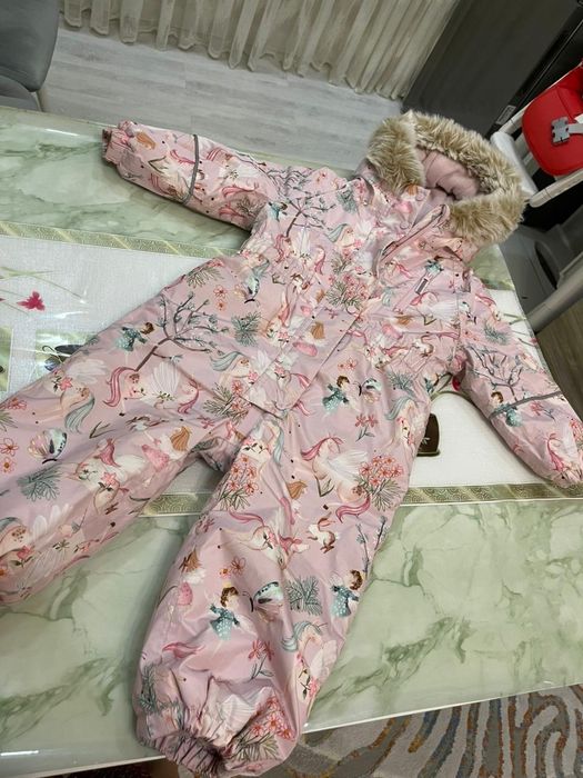 Продаётся комбинизон для девочек