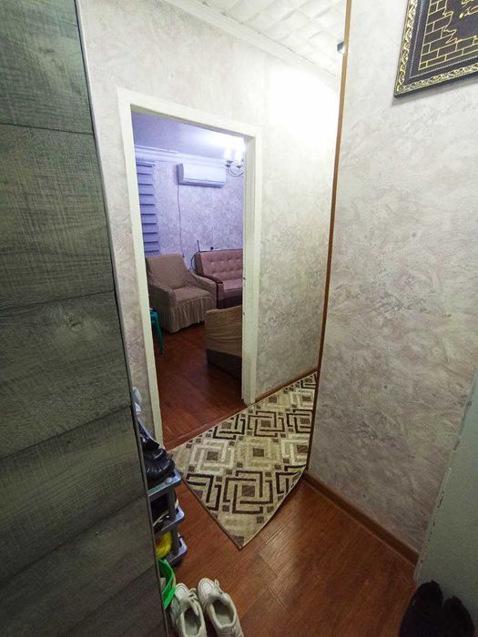 Продаю свою 1/2/4/4 комнатную квартиру в центре Кибрая