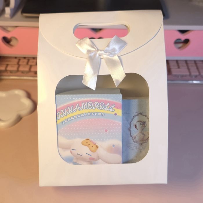 Подарочный набор косметики Flower Knows (Фловер Ноуз) / Бьюти бокс