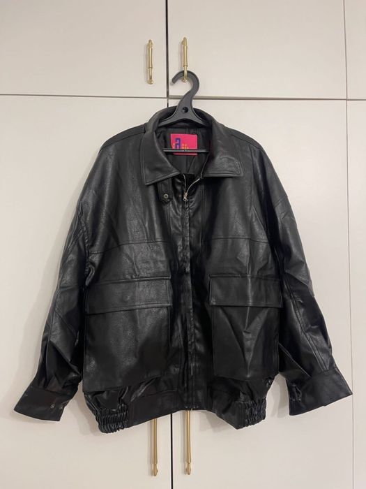 Куртка- Бомбер с воротником стойка