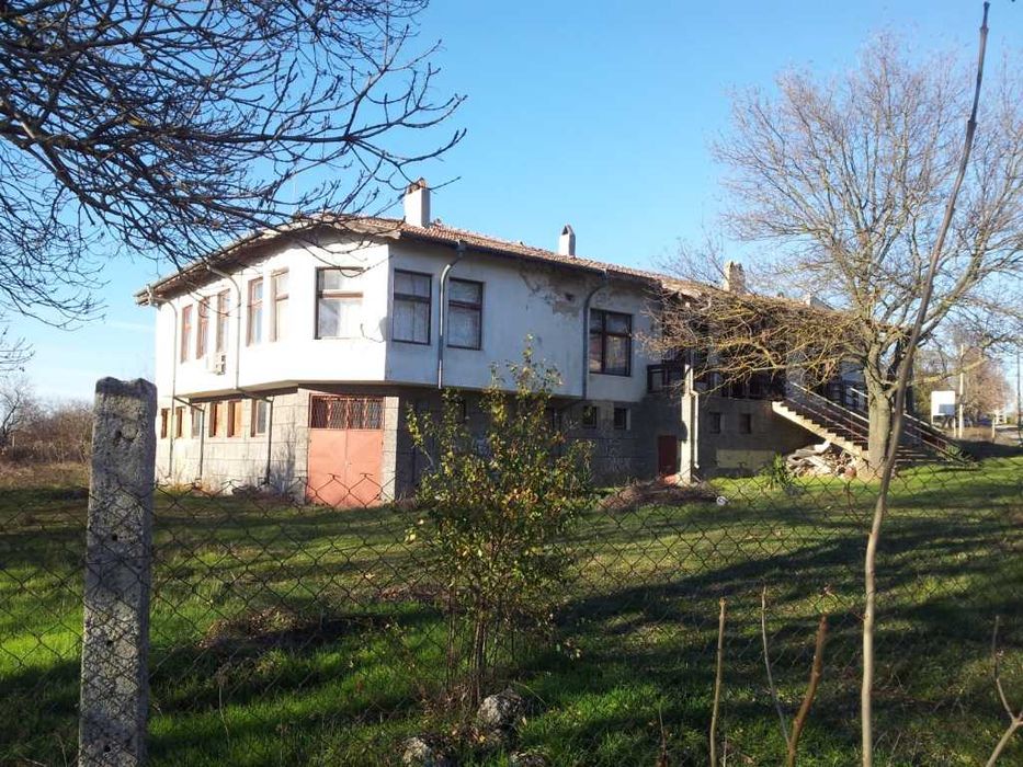 Продава се Къща в с. Аврен, Област Варна - 320 кв.м за 231 €/кв.м - Снимка #4