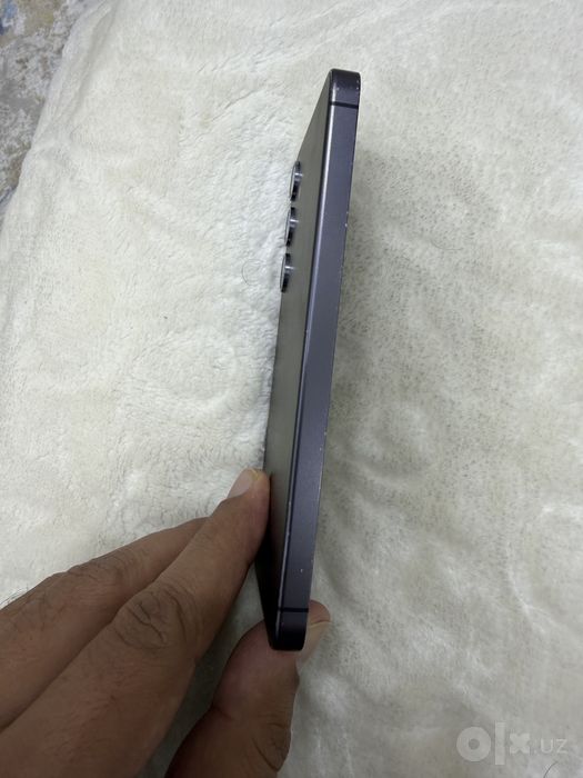 Samsung Galaxy S24   8/128 gb 2 sim