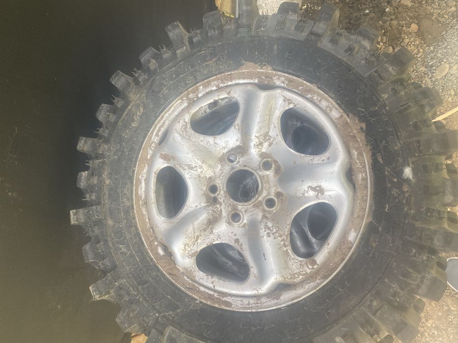 Jante si cauciucuri teren ( profil simex) 195/80/15