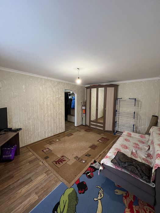 Продам 1 комнатную квартиру