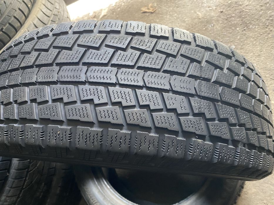 225/55/18 один баллон бу ханкок