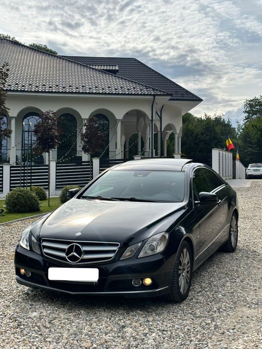 Mercedes e-class coupe