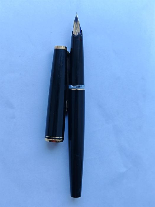 Stilou Montblac peniță aur