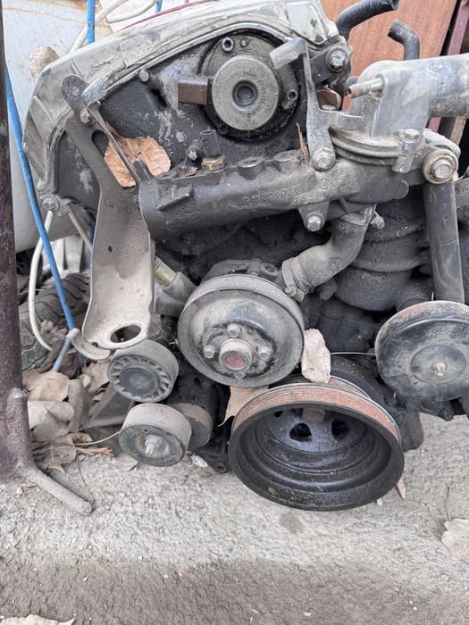 Двигатель мерседес