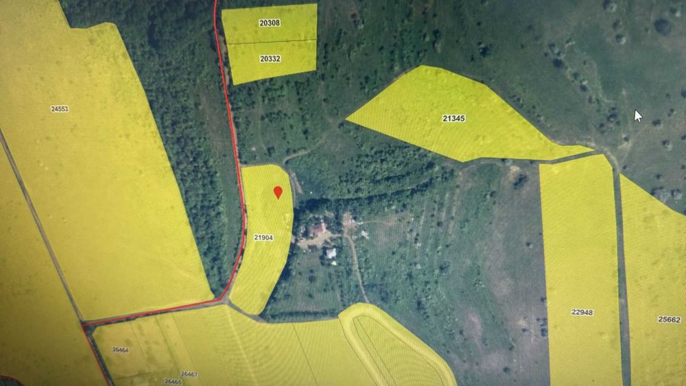 De vanzare doua terenuri zona Urlati-Valea Calugareasca Prahova