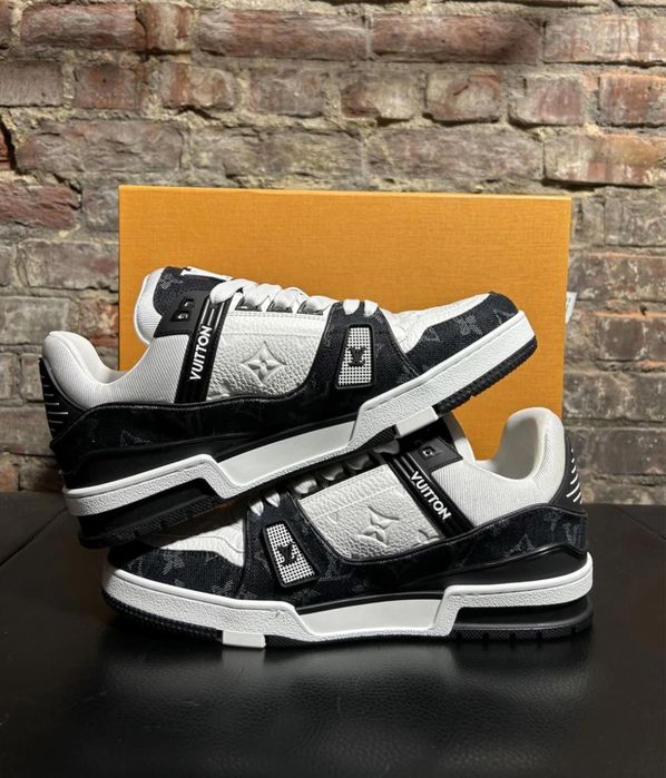 Sneakers Trainers Louis Vuitton Black&White