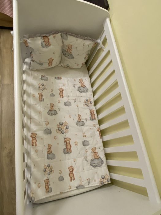 Бебешка дървена кошара