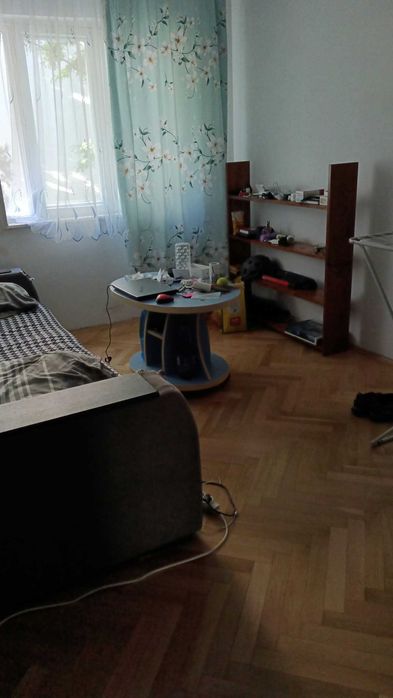 Apartament 4 camere, 84 mp, etaj 1/4, Mănăștur - proprietar